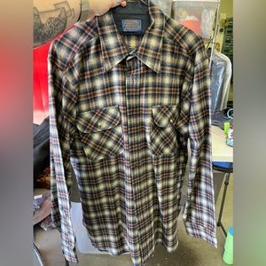 Pendleton Men’s wool checkered button up